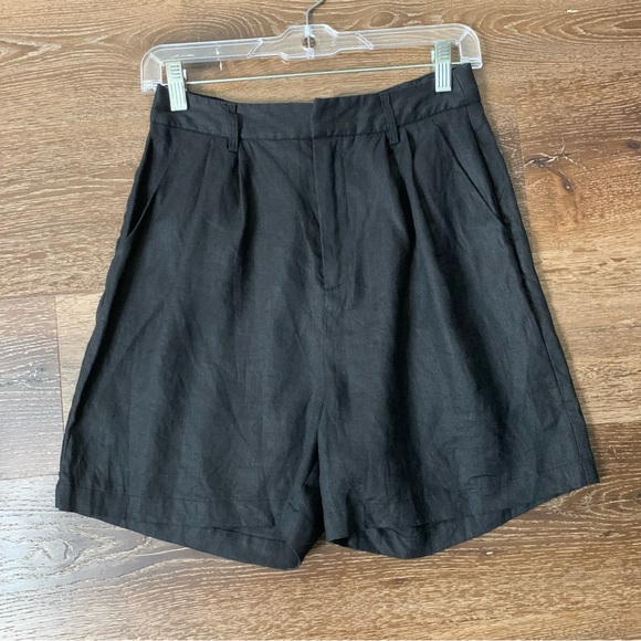 DISSH Pants - Dissh Womens black 100% linen high waist long shorts